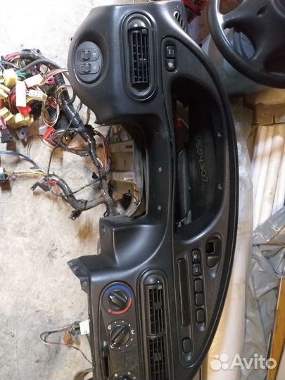 Торпеда панель приборов chevrolet niva