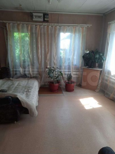 Дом 38 м² на участке 18 сот.