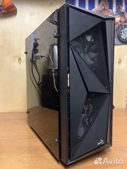 Корпус для пк AeroCool Glider-G