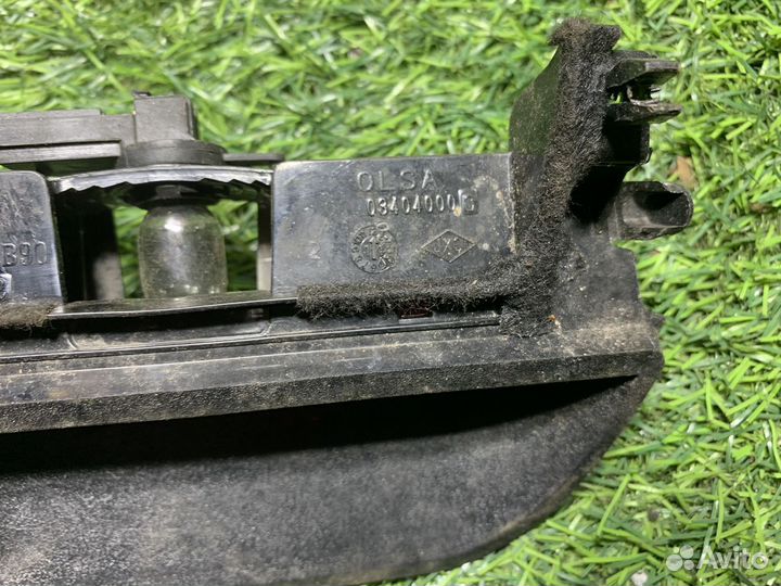 Стоп-сигнал дополнительный Renault Sandero