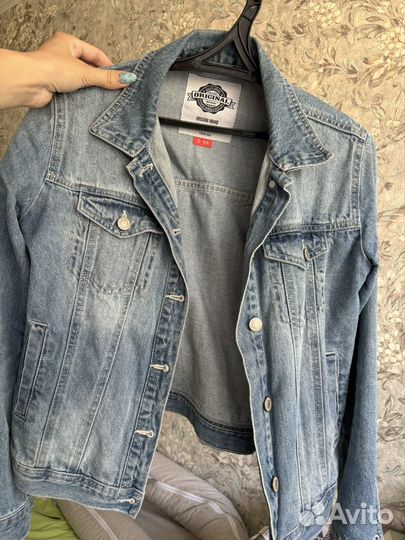 Джинсовая куртка