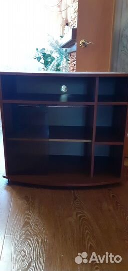 Тумба под тв