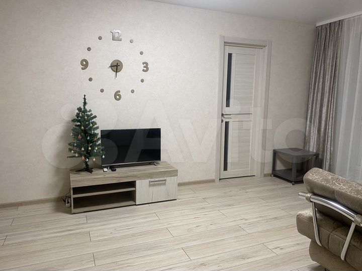 2-к. квартира, 42 м², 3/5 эт.