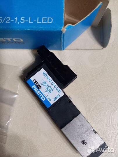 Электромагнитный клапан Festo MZH-5/2-1,5-L-LED