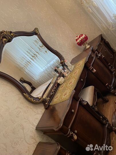 Спальный гарнитур бу