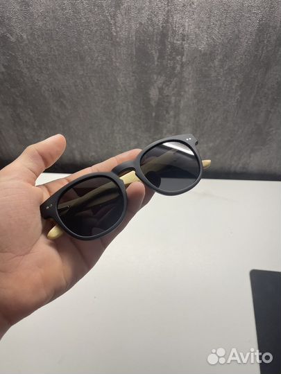 Солнцезащитные очки