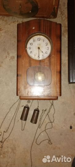Часы 5астенные, счз, янтарь