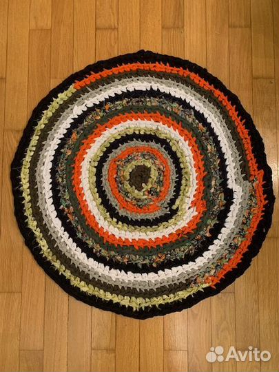 Коврики вязаные
