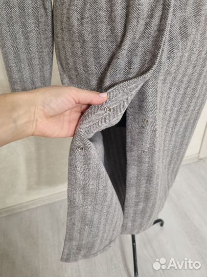 Платье серое миди