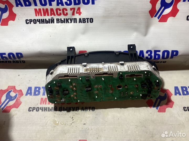 Щиток приборов kia rio 1