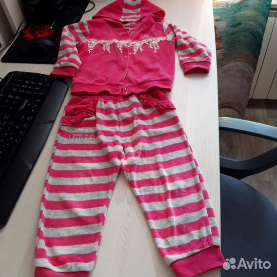 Спортивный костюм