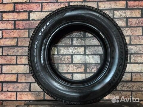 Bridgestone Dueler H/P Sport 215/65 R16