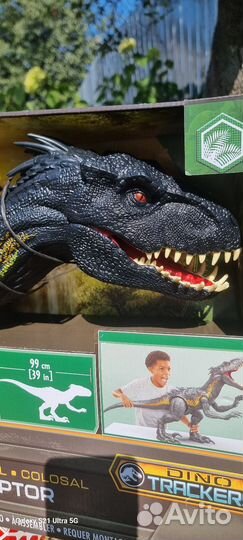 Новый динозавр Jurassic World Colossal Indoraptor