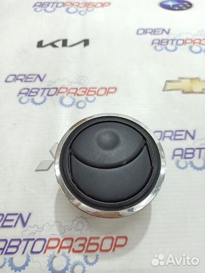 Дефлектор воздушный Nissan Terrano D10 2.0 F4RE410