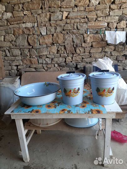 Эмалированое ведро и тазик.ссср
