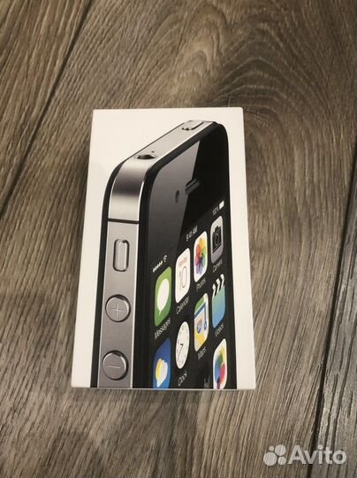 Коробка от iPhone