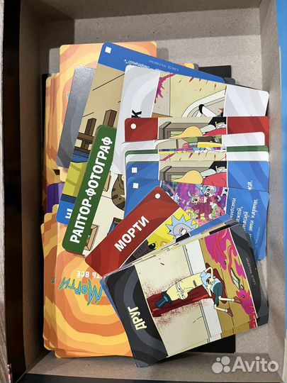 Настольная игра Рик и Морти всмортить все