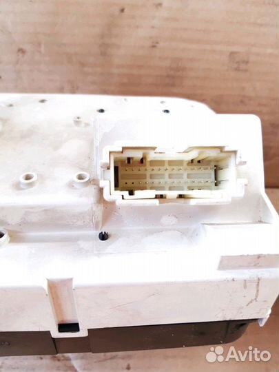 Панель приборов Volkswagen Passat B3