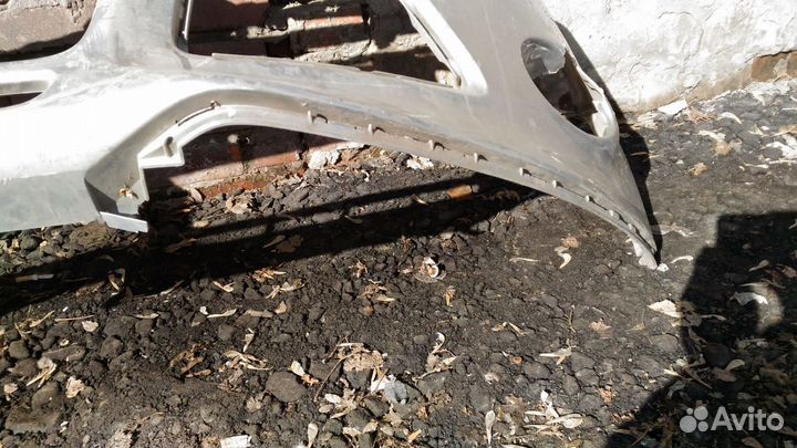Бампер передний Форд Фокус 3