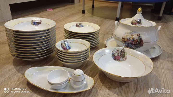 Сервиз столовый