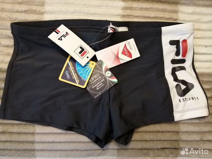 Продам новые плавки мужские (подростковые) Fila
