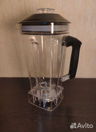 Колба, кувшин, чаша для блендера BioloMix