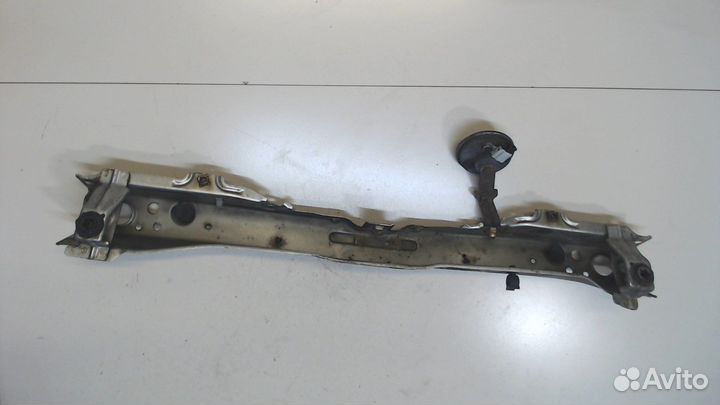 Кронштейн радиатора Toyota Corolla Verso, 2007