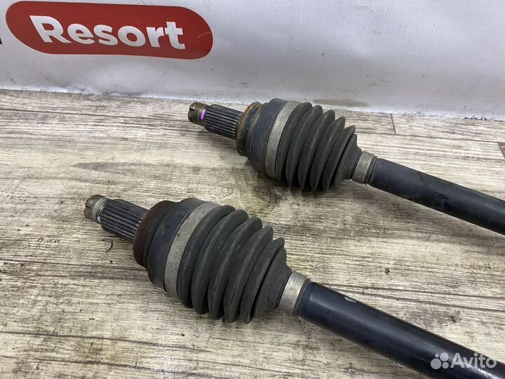 Привод задний левый правый BMW F20 F22 F30 F32 F34