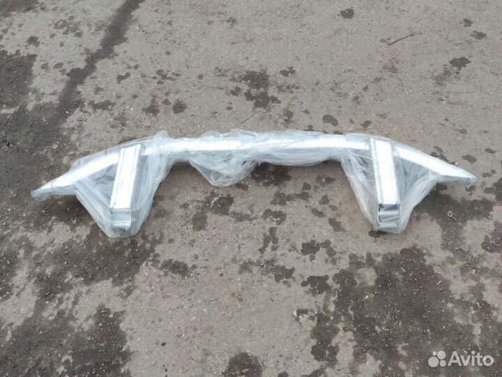 Усилитель бампера бмв Г30 51117385288