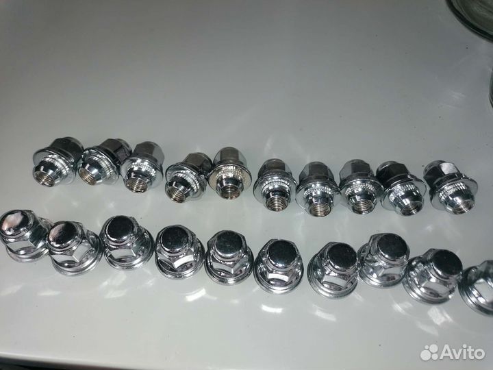 Колесные гайки