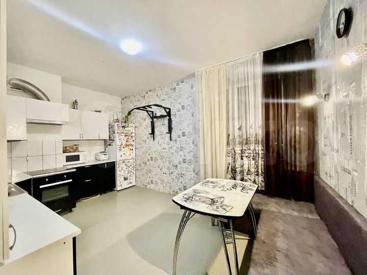 2-к. квартира, 59 м², 2/9 эт.