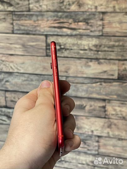 iPhone SE (2020), 64 ГБ