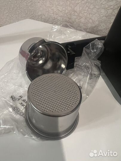 Кофеварка рожковая с капучинатором supra CMS-0660