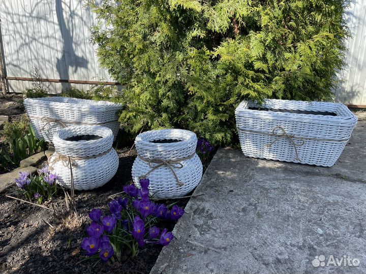 Кашпо, вазоны, клумбы