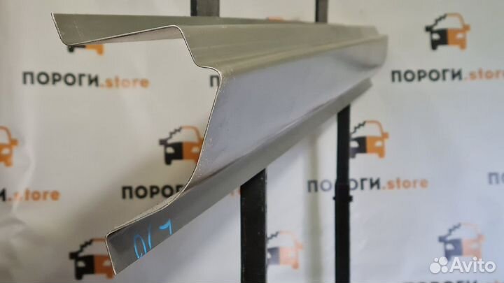 Ремонтный порог левый Toyota Land Cruiser 100