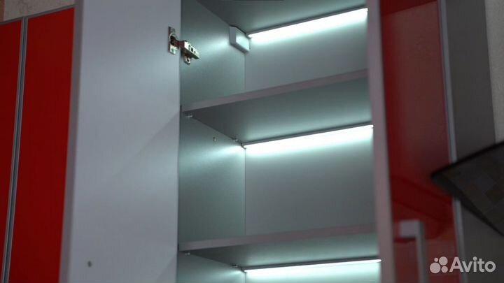 Система умной подсветки кухни с датчиками движения