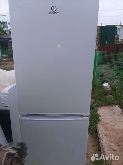 Холодильник бу