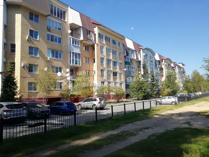 2-к. квартира, 68 м², 2/5 эт.