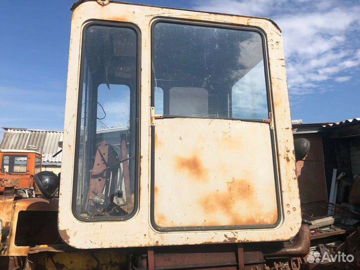 Трактор КТЗ T-70, 1990