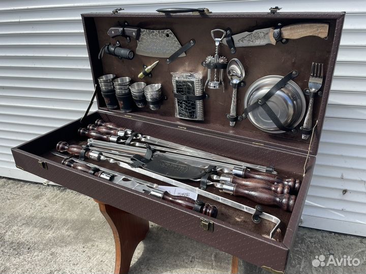 Подарок мужчине шашлычный набор шампуров