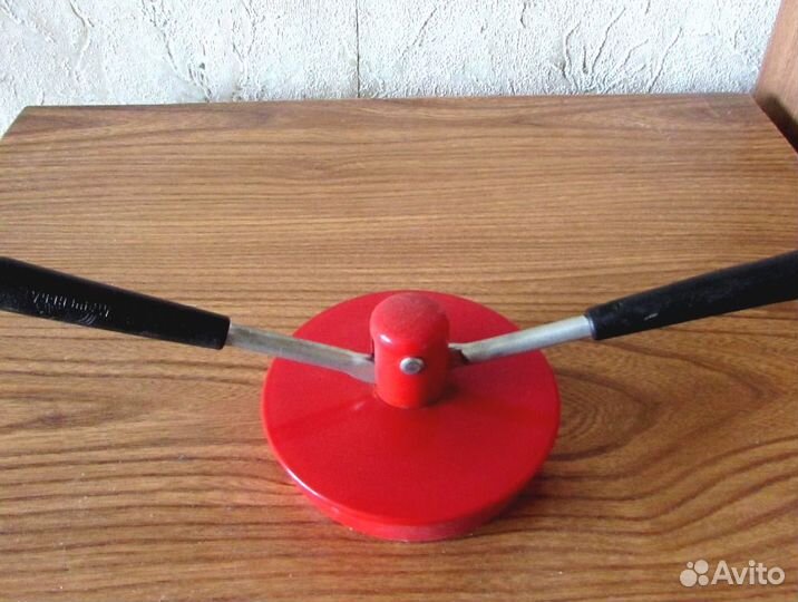 Закаточная машинка для консервирования, 2 ручки