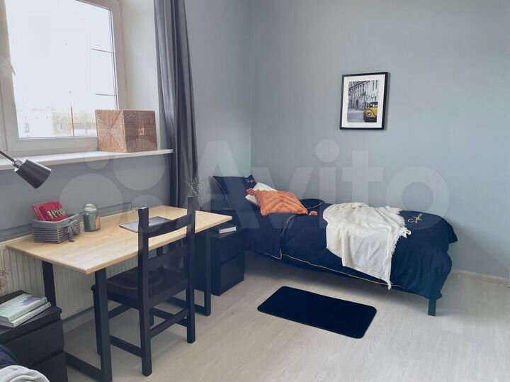 Комната 16 м² в 8-к., 5/6 эт.