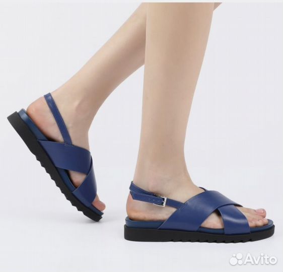 Сандалии женские