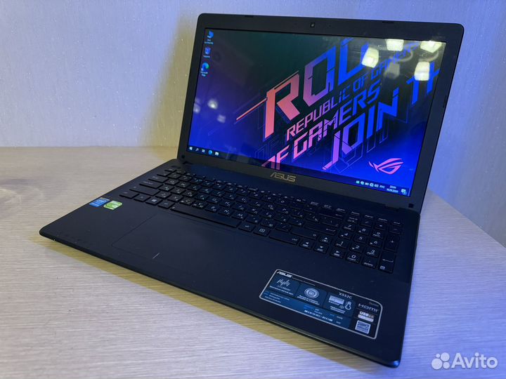 Топовый Asus для игр 15.6 SSD