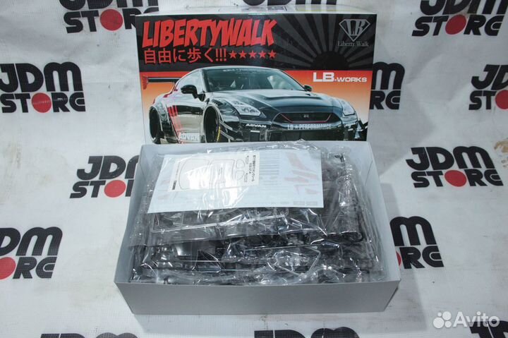 Сборная модель Nissan GT-R R35 LB Works type 2