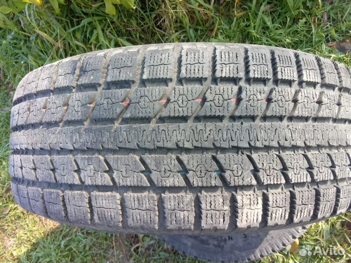 Toyo Observe GSi-5 265/65 R17 204