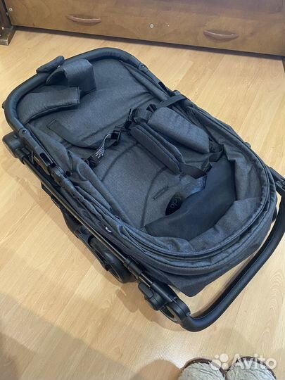 Прогулочная коляска HP