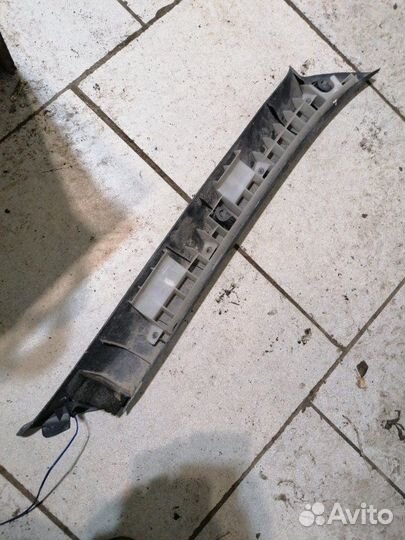 Накладка на стойку передняя левая Honda Accord 4D