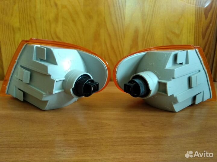 Указатель поворота передний ваз 2114, комплект