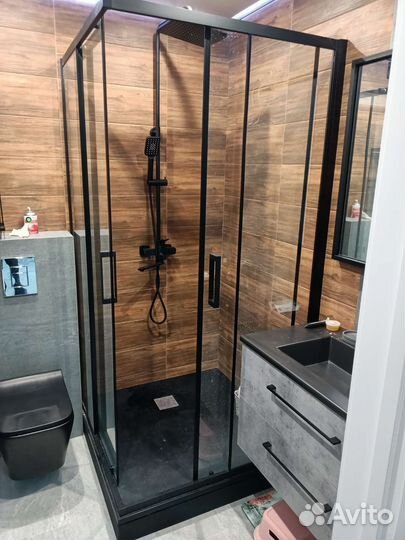 Установка душевых кабин и ширм
